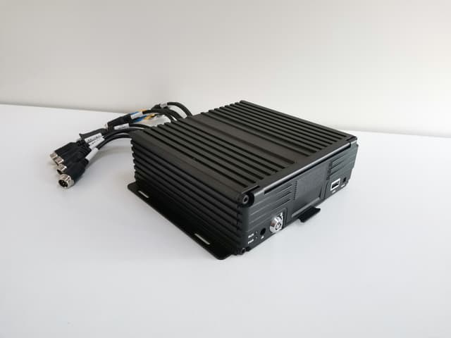 Premium 8CH AI with Hard drive and SD card storage MDVR
